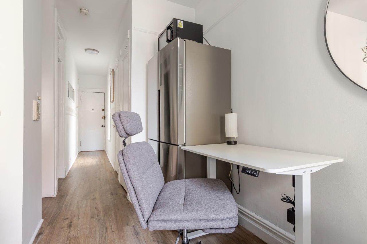 ONE BEDROOM APARTMENT IN WEST VILLAGE, MANHATTAN